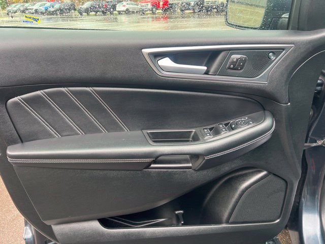 Used 2024 Ford Edge ST w/ Equipment Group 401A AWD/4WD image 22