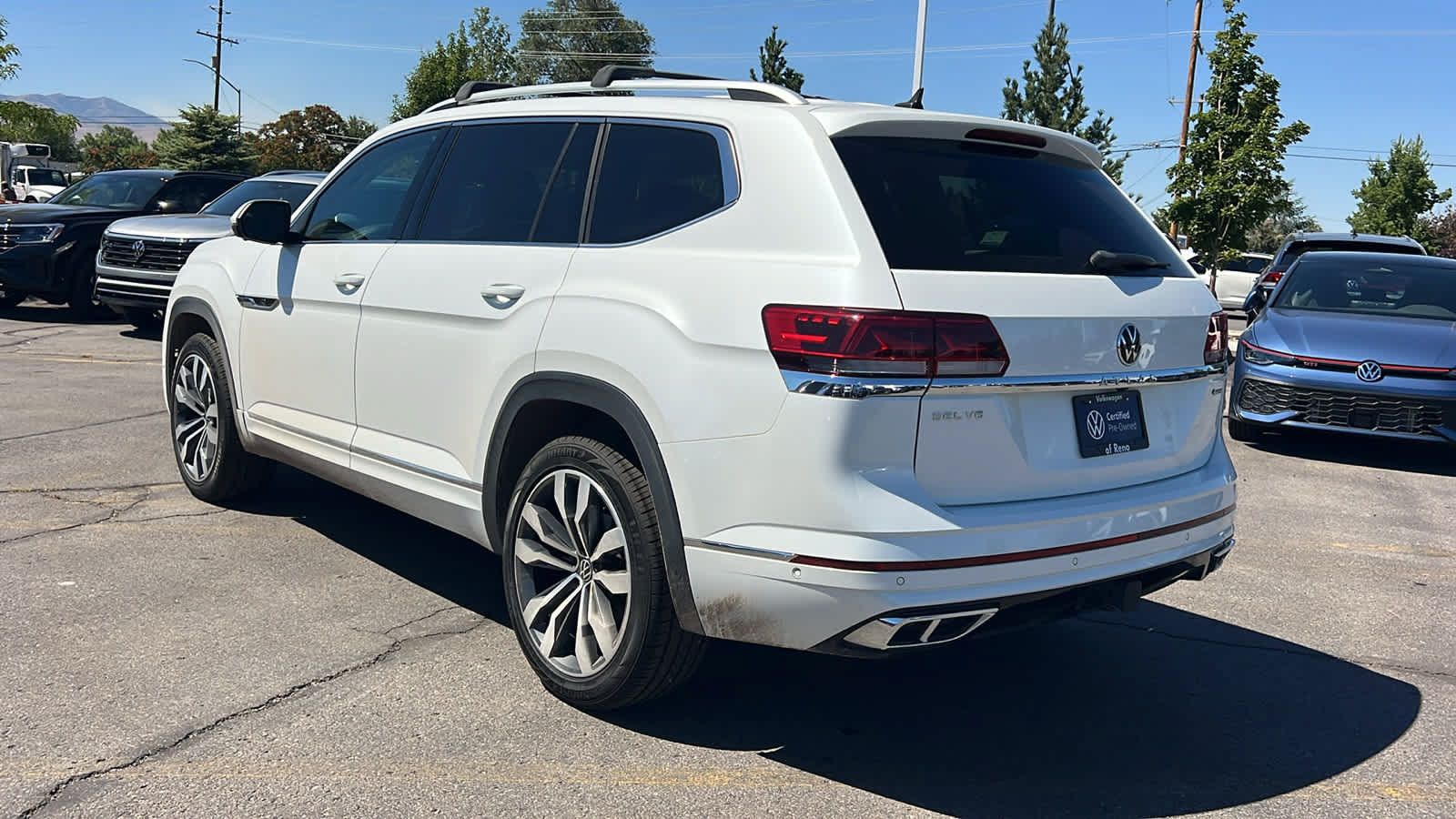 Certified 2023 Volkswagen Atlas SEL Premium AWD/4WD image 7