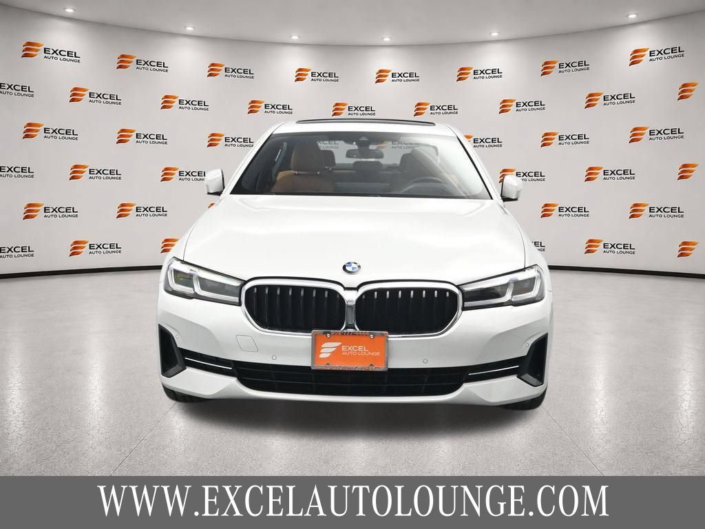 Used 2023 BMW 530i xDrive w/ Premium Package AWD/4WD image 8