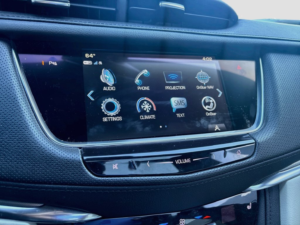 Used 2019 Cadillac XT5 Luxury w/ Sport Package FWD image 15