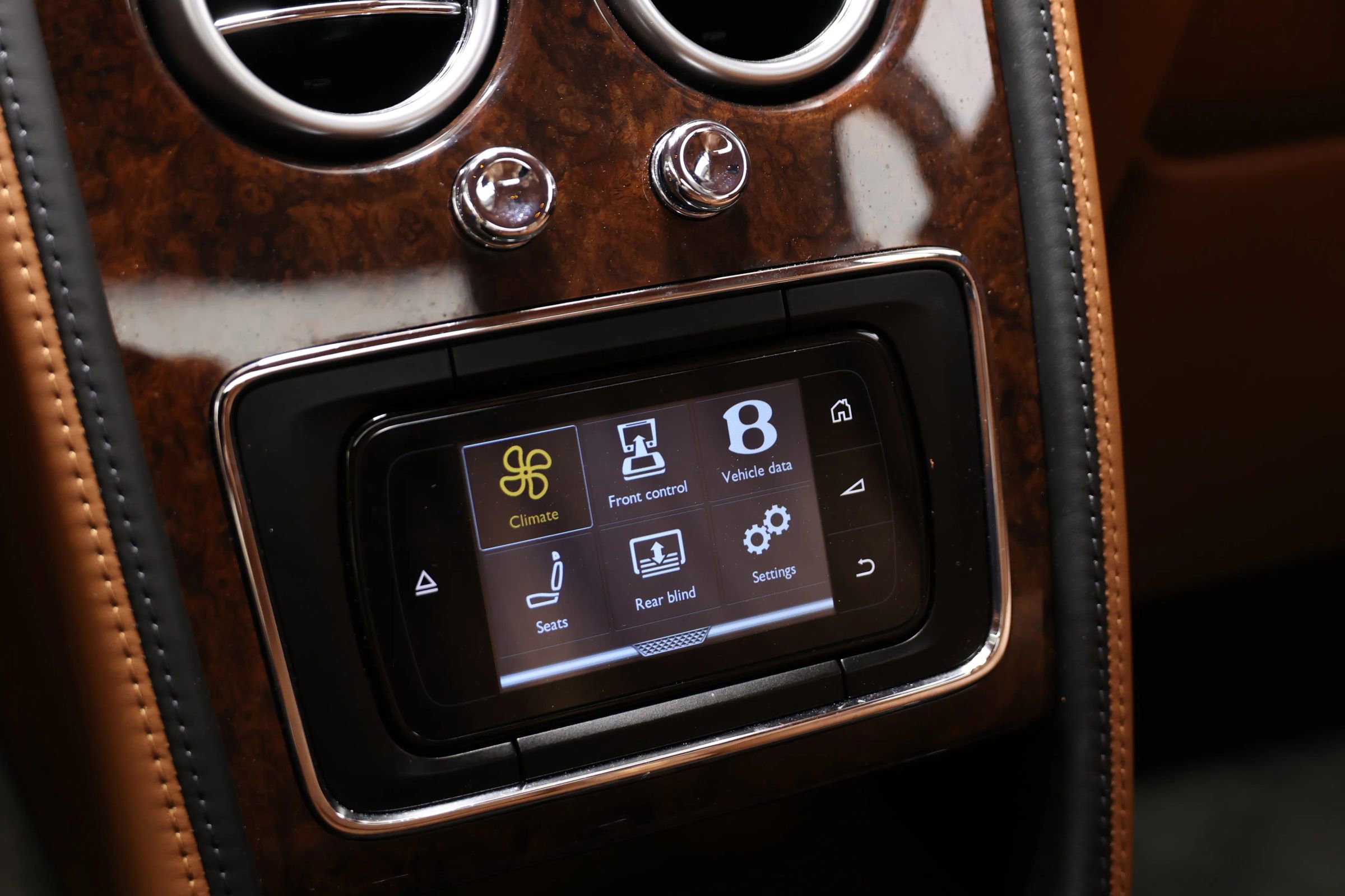 Used 2015 Bentley Flying Spur V8 AWD/4WD image 47