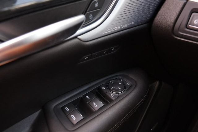 Used 2023 Cadillac XT5 Premium Luxury FWD image 23