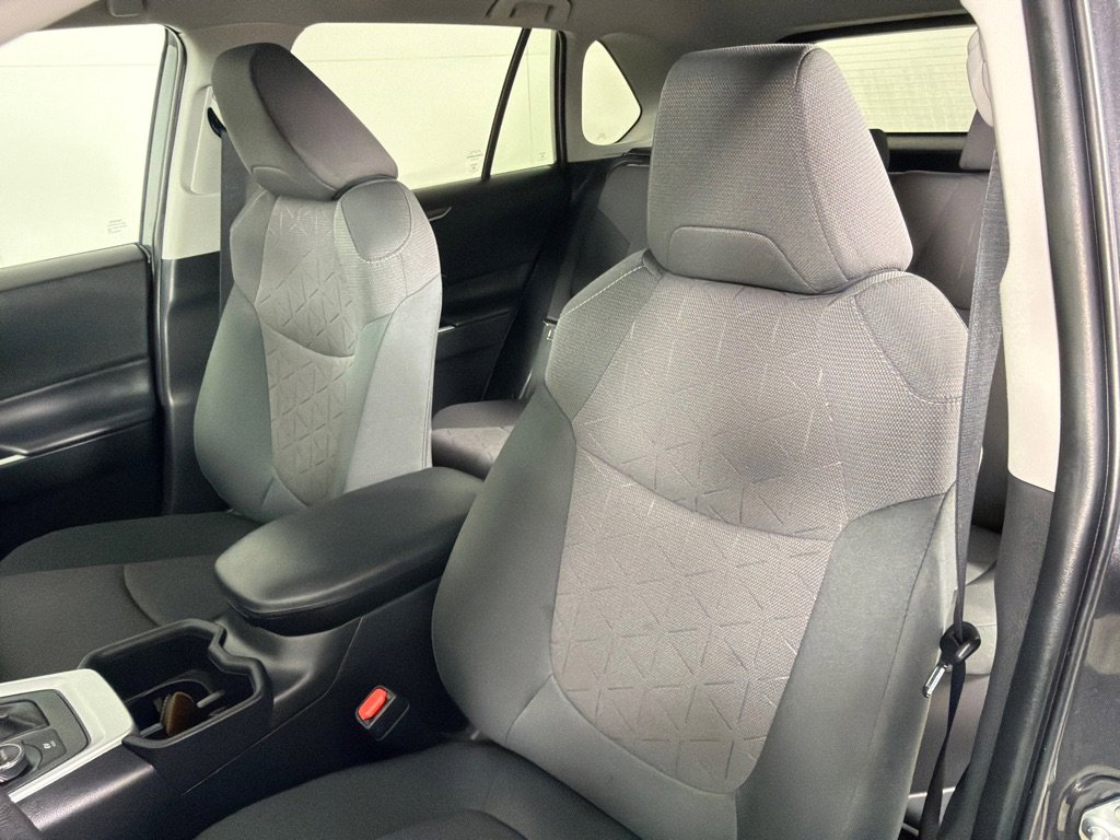 Used 2023 Toyota RAV4 XLE image 13