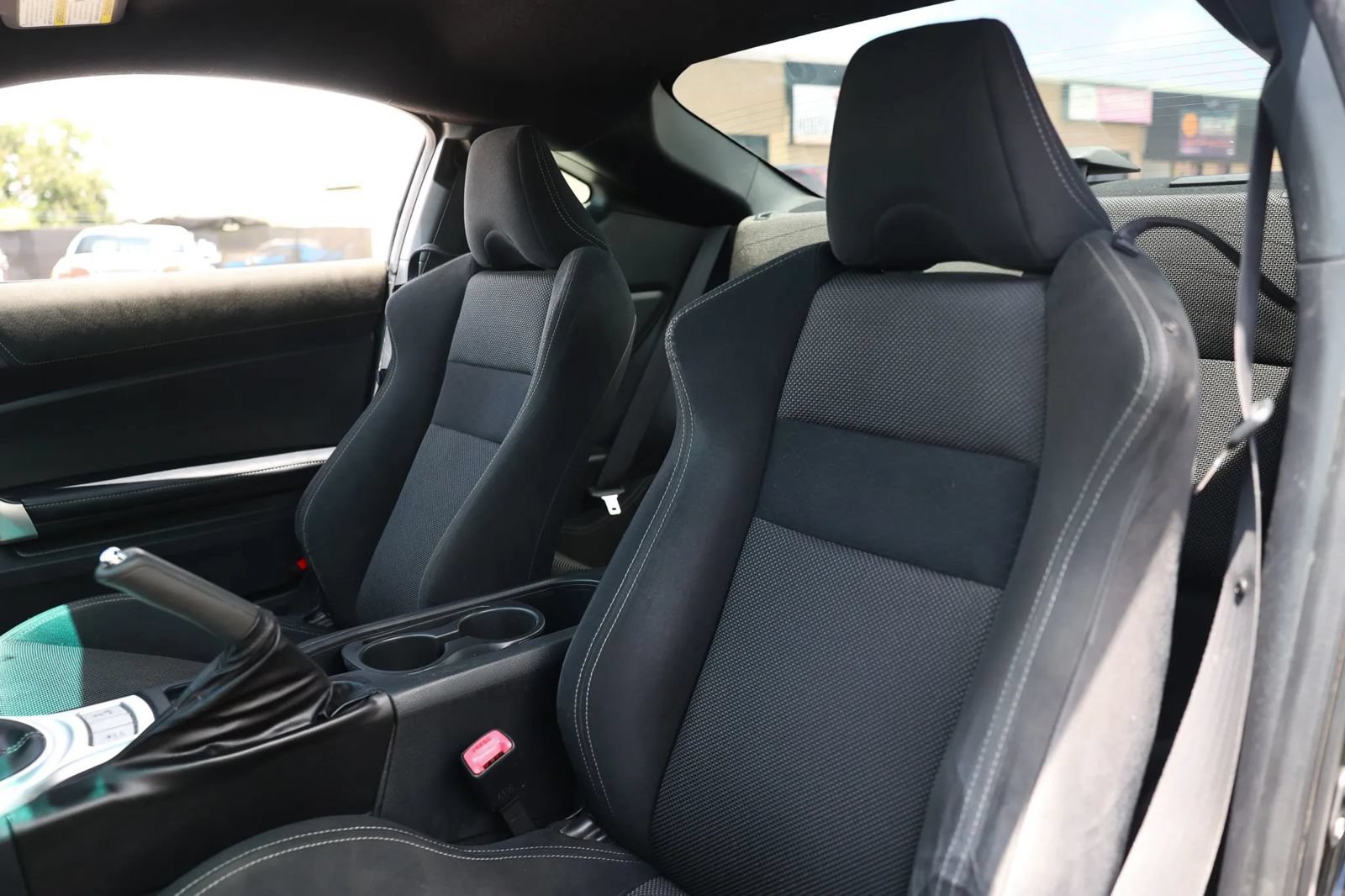 Used 2017 Toyota 86 RWD image 16
