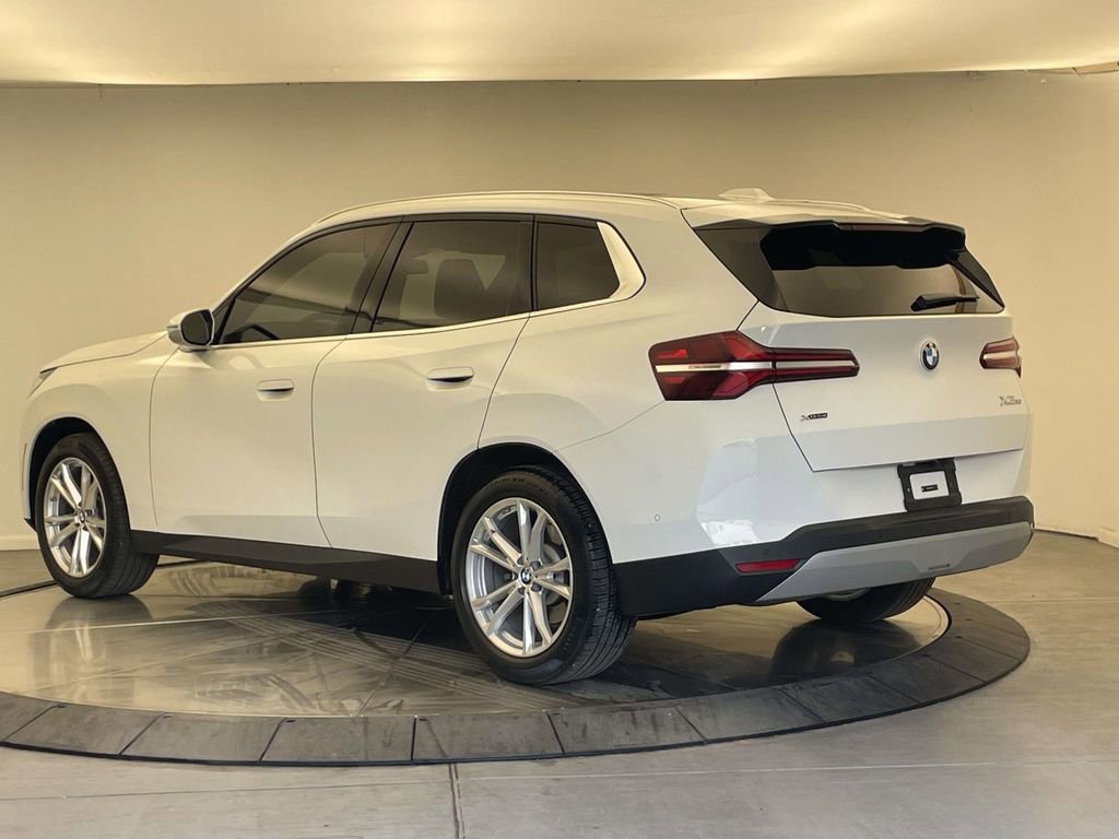Used 2025 BMW X3 xDrive30 w/ Convenience Package AWD/4WD image 3