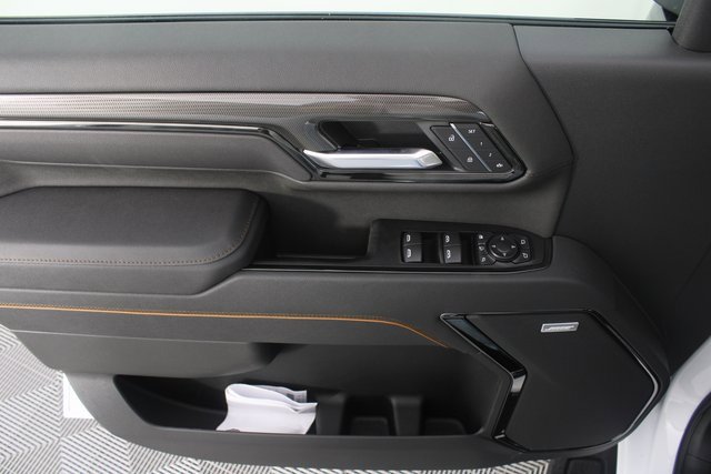 New 2026 GMC Sierra 3500 AT4 w/ AT4 Premium Plus Package image 17