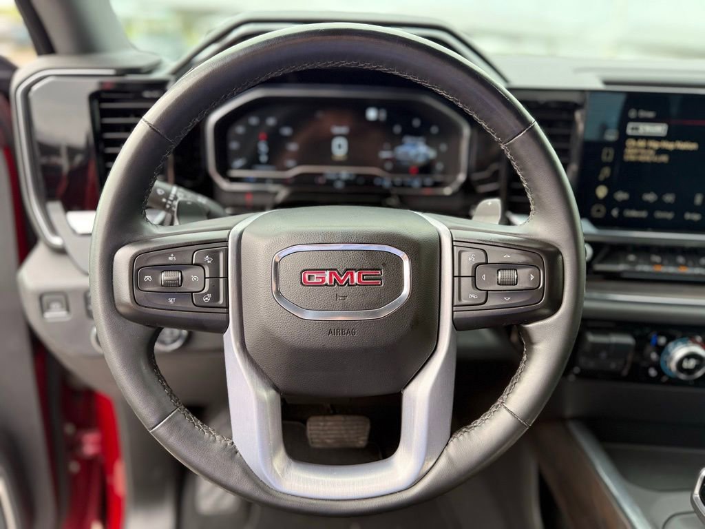 Used 2023 GMC Sierra 1500 SLT w/ SLT Premium Plus Package AWD/4WD image 10