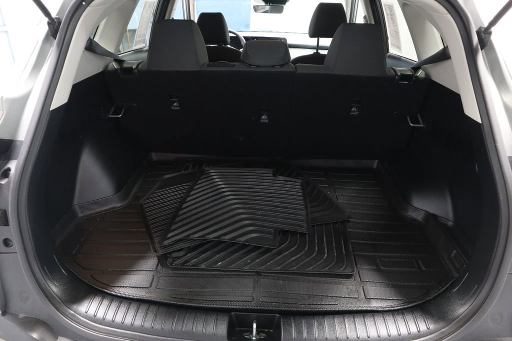 Used 2024 Kia Seltos LX image 17