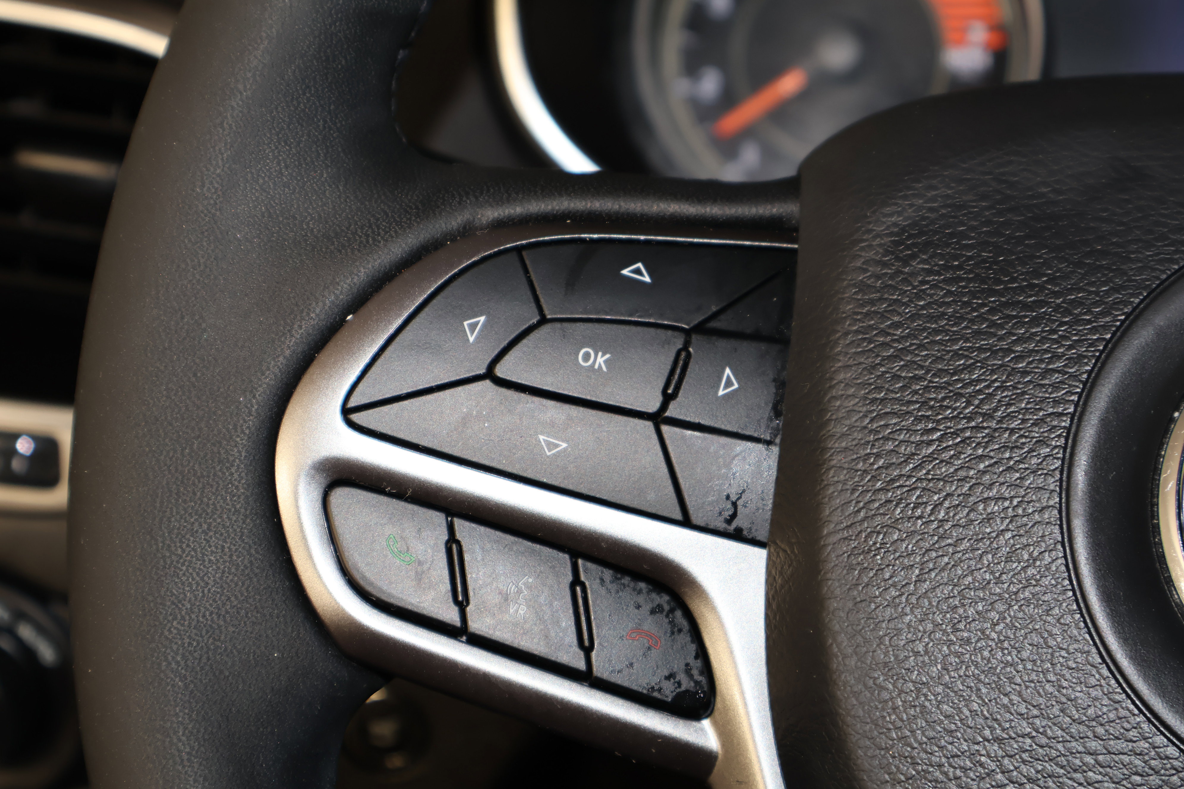 Used 2022 Jeep Cherokee Latitude Lux image 21