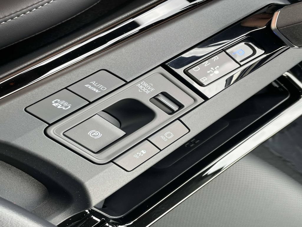 New 2026 Toyota Prius Plug-In Hybrid FWD image 41