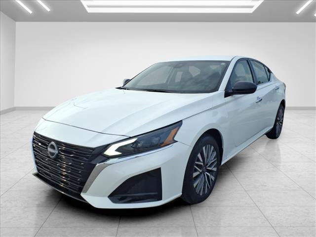 Used 2025 Nissan Altima 2.5 SV AWD/4WD image 4