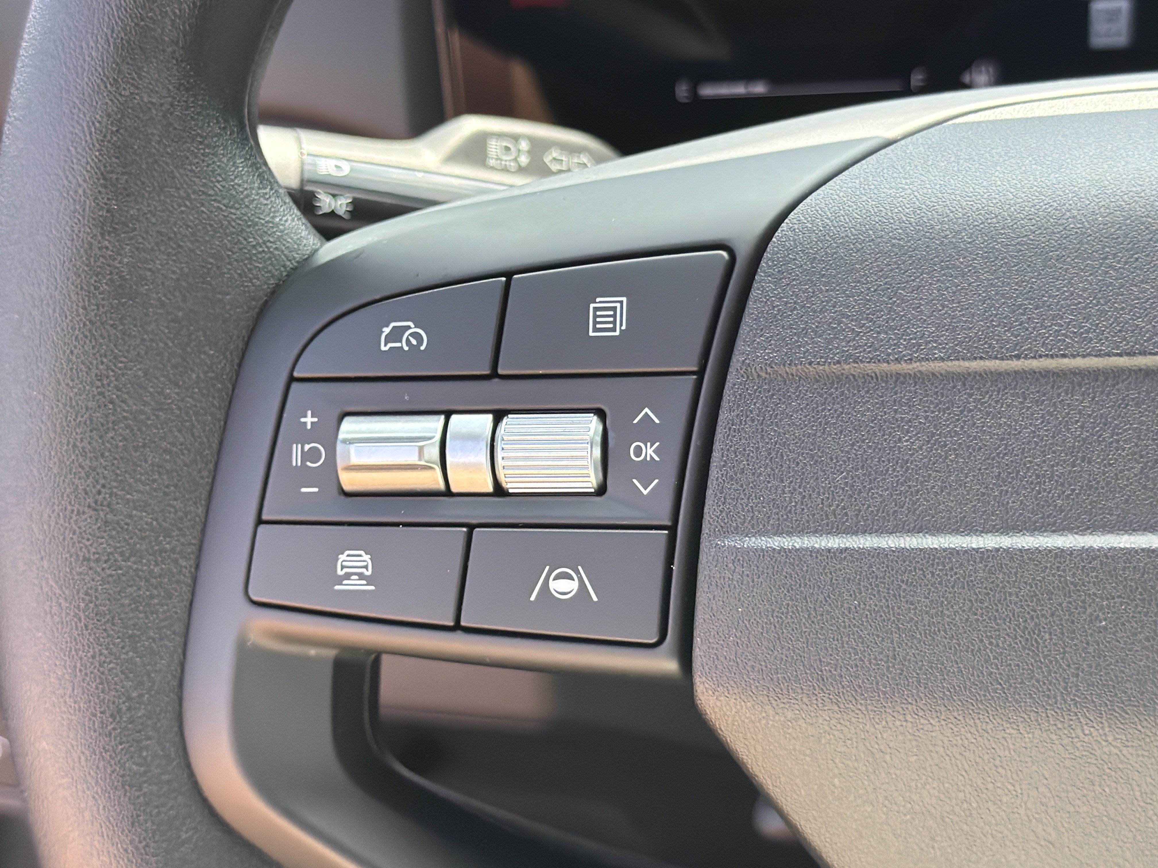 Certified 2025 Kia K4 FWD image 25