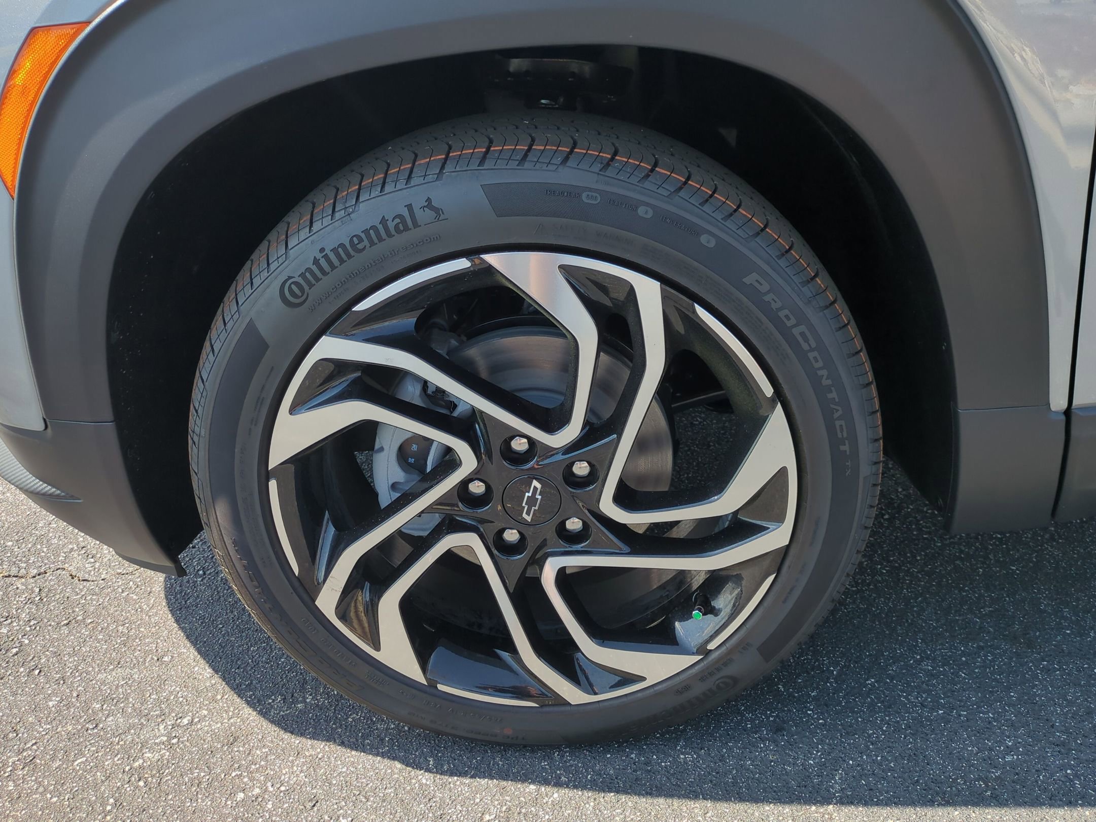 New 2026 Chevrolet TrailBlazer RS w/ Convenience Package FWD image 11