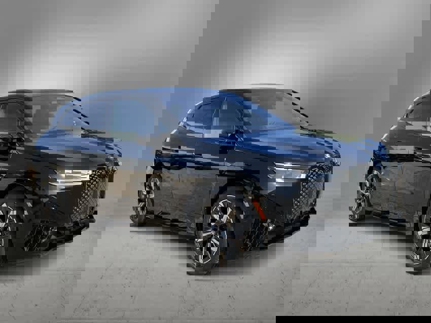 New 2025 BMW iX M60 image 2
