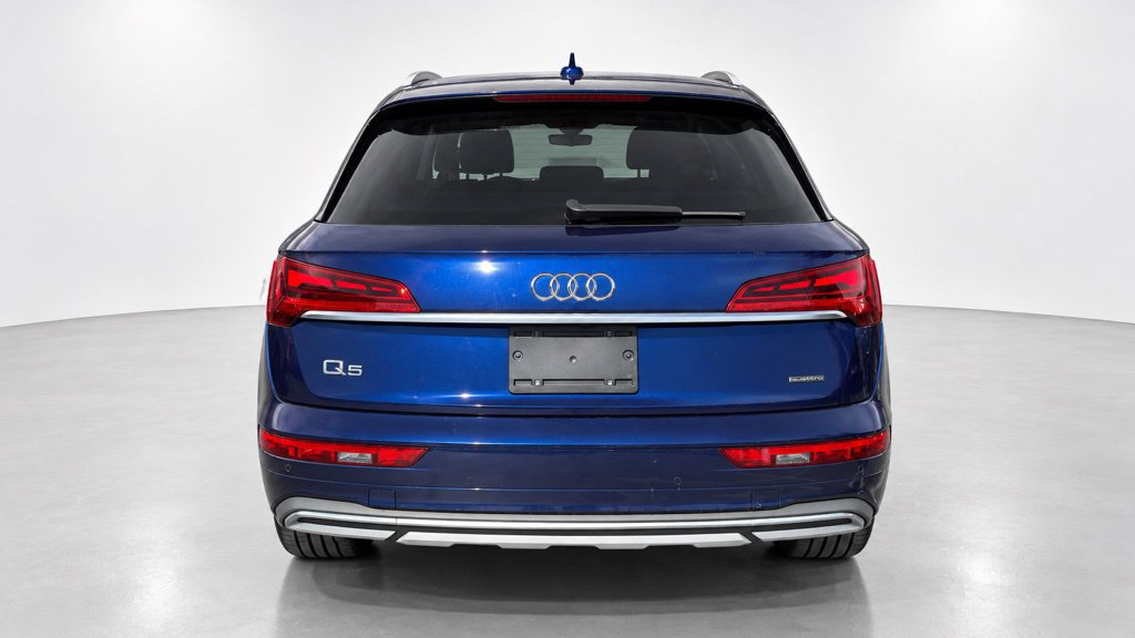 Used 2023 Audi Q5 2.0T Premium w/ Convenience Package AWD/4WD image 6