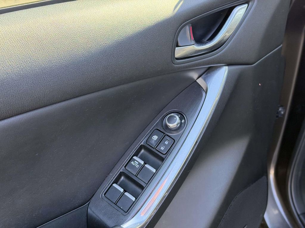 Used 2016 MAZDA CX-5 Grand Touring image 18