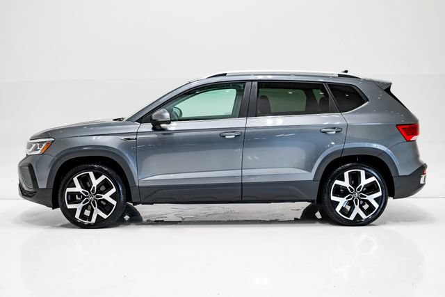 Used 2023 Volkswagen Taos SEL AWD/4WD image 32