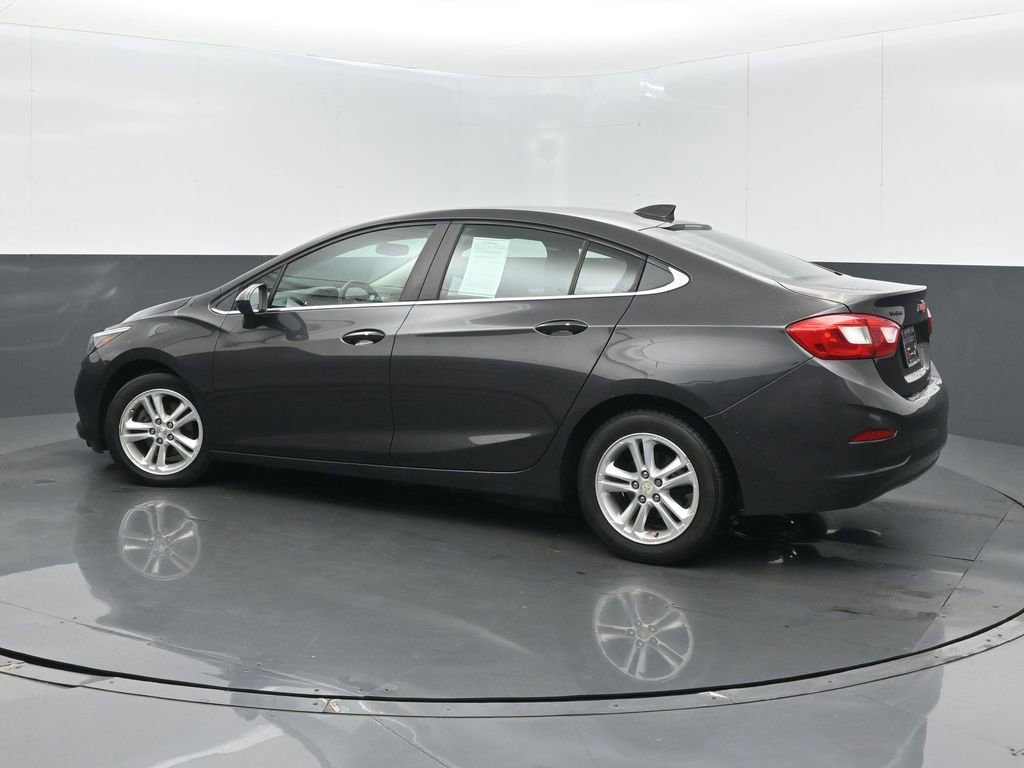Used 2016 Chevrolet Cruze LT w/ Convenience Package image 5