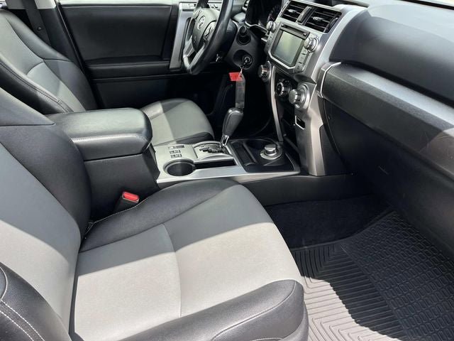Used 2015 Toyota 4Runner SR5 Premium AWD/4WD image 23