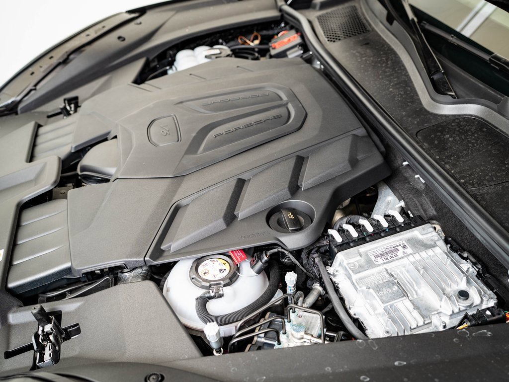 New 2026 Porsche Cayenne S image 43