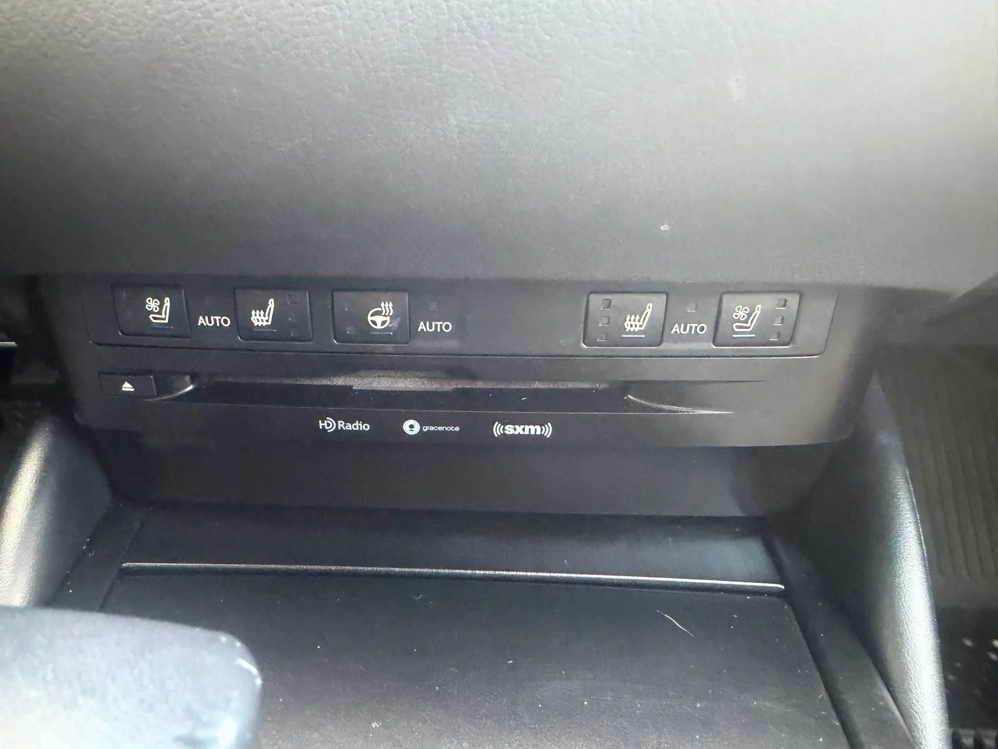 Used 2019 Lexus ES 350 F Sport image 18