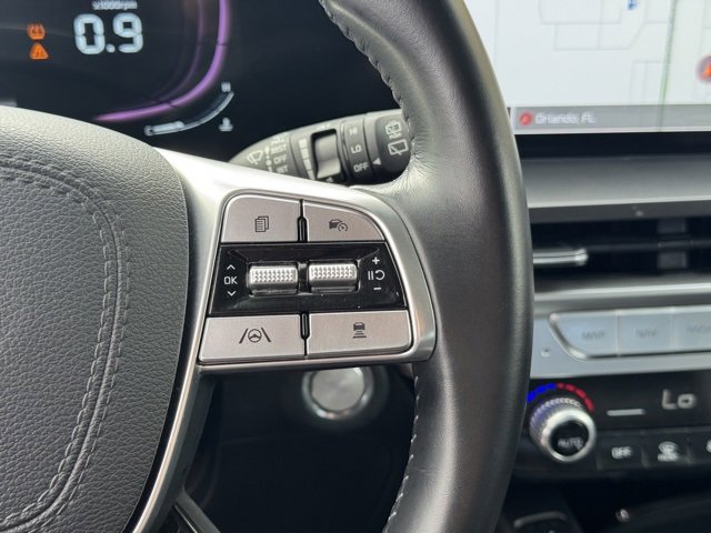 Used 2023 Kia Telluride S image 30