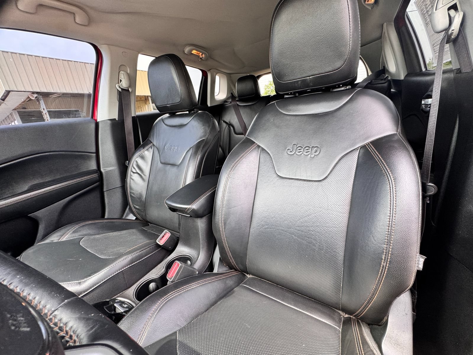 Used 2019 Jeep Compass Limited FWD image 15