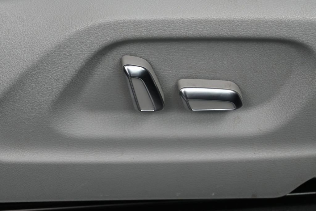 Used 2014 Audi Q5 2.0T Premium Plus AWD/4WD image 33
