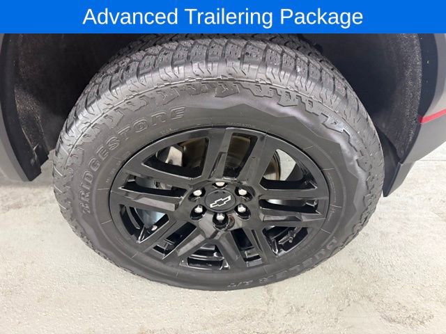 Used 2023 Chevrolet Colorado Trail Boss w/ Advanced Trailering Package AWD/4WD image 4