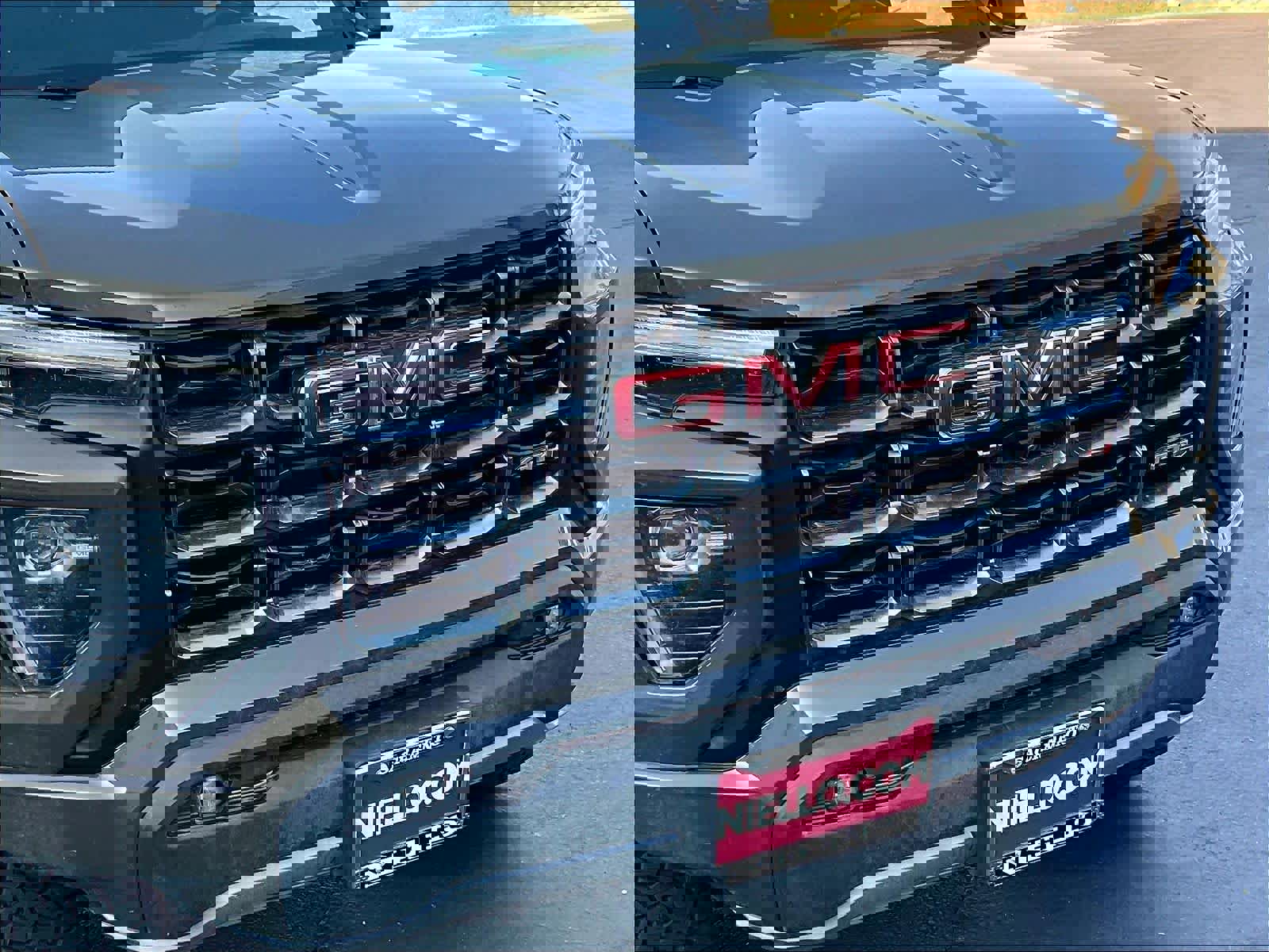 Used 2023 GMC Canyon AT4 w/ Technology Package image 31