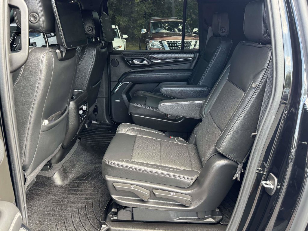 Used 2023 GMC Yukon XL Denali w/ Max Trailering Package AWD/4WD image 19