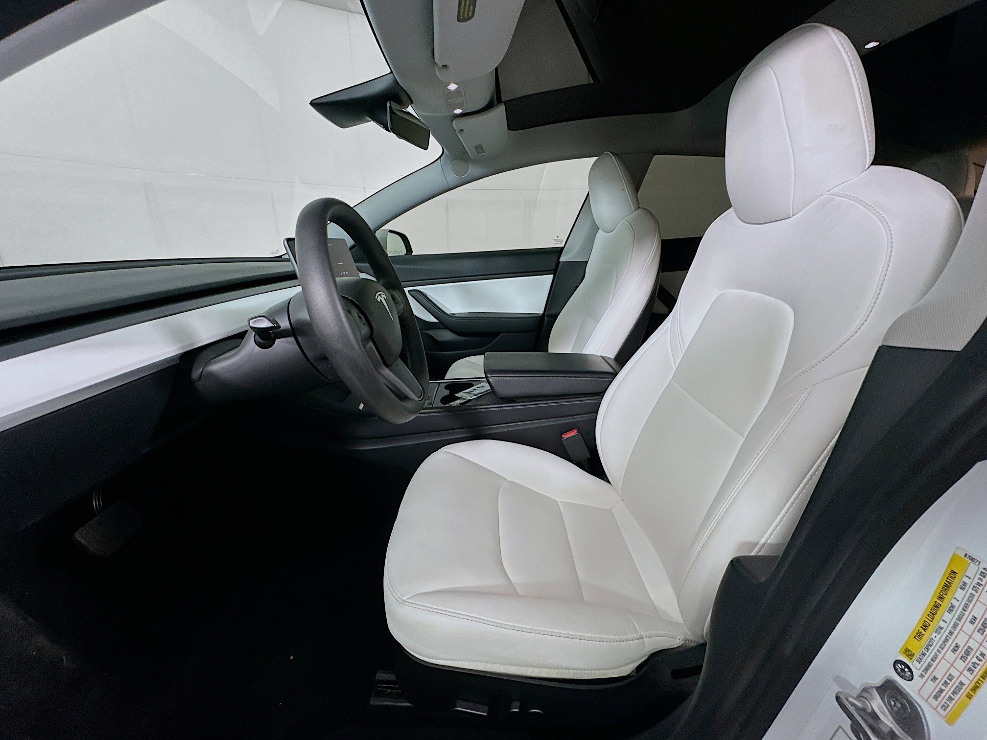 Used 2021 Tesla Model 3 Standard Range Plus RWD image 13