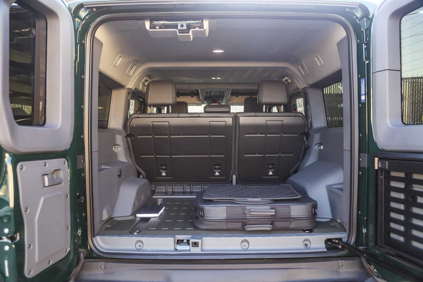 Used 2025 INEOS Grenadier image 21