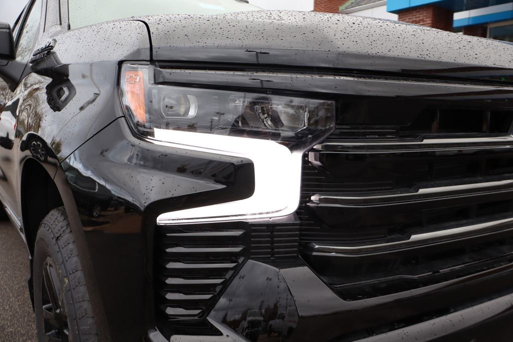 New 2026 Chevrolet Silverado 1500 High Country w/ Midnight Edition image 4