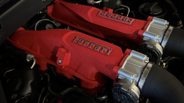 Used 2017 Ferrari California T RWD image 45