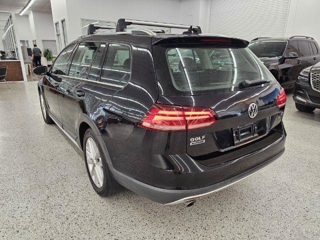 Used 2018 Volkswagen Golf Alltrack S image 6