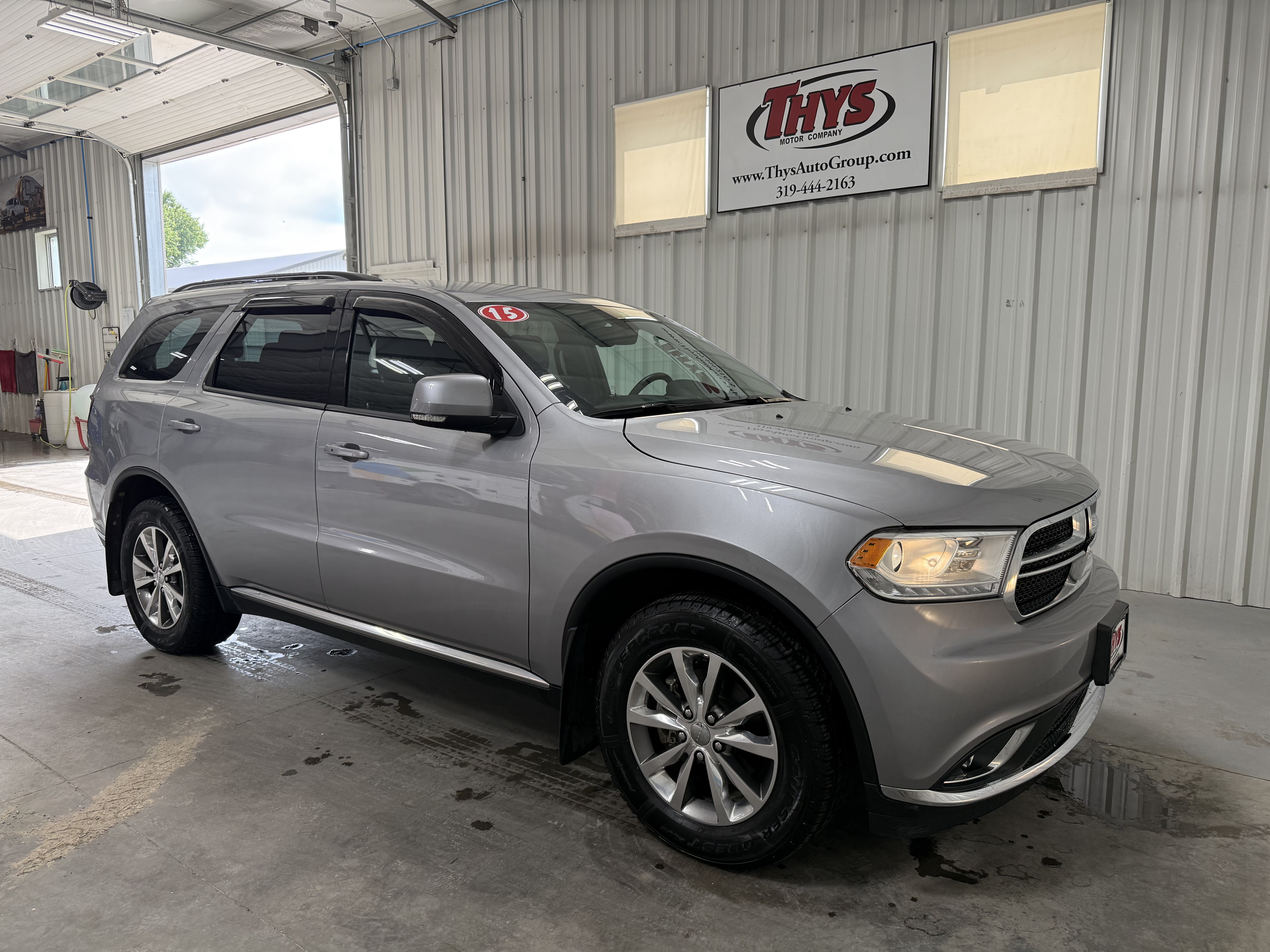 Used 2015 Dodge Durango Limited w/ Nav & Power Liftgate Group AWD/4WD image 1