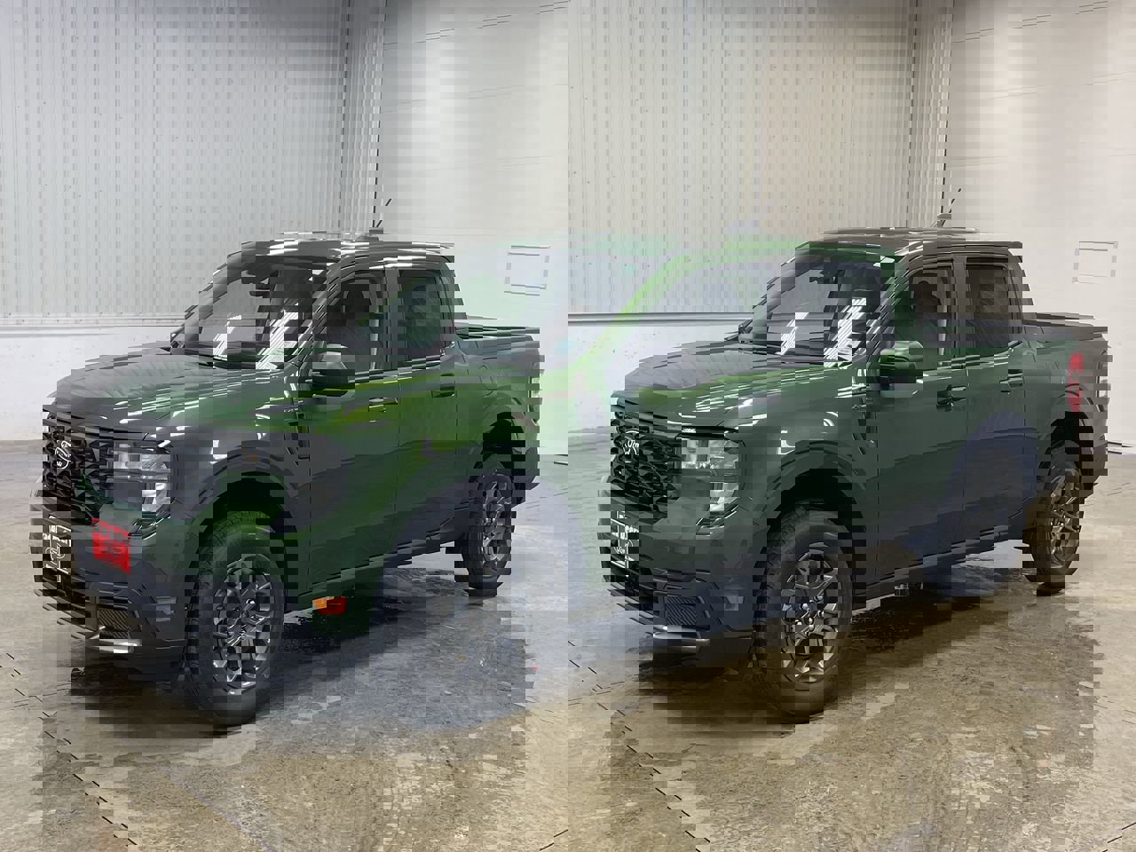 New 2025 Ford Maverick XLT image 12