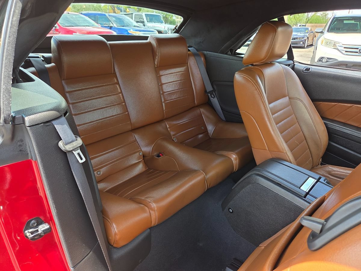 Used 2010 Ford Mustang Premium RWD image 32
