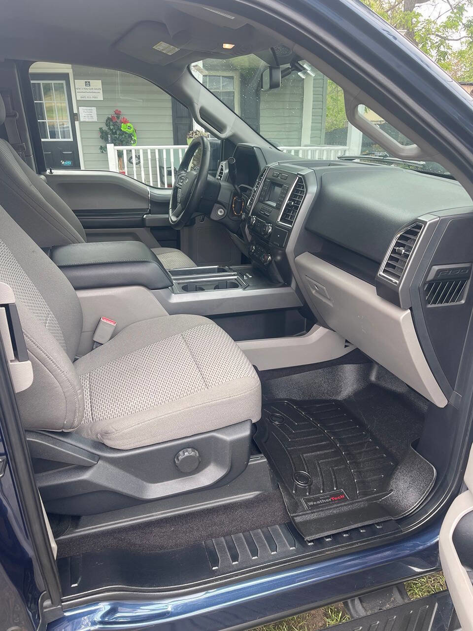 Used 2016 Ford F150 XLT w/ Equipment Group 301A Mid RWD image 12