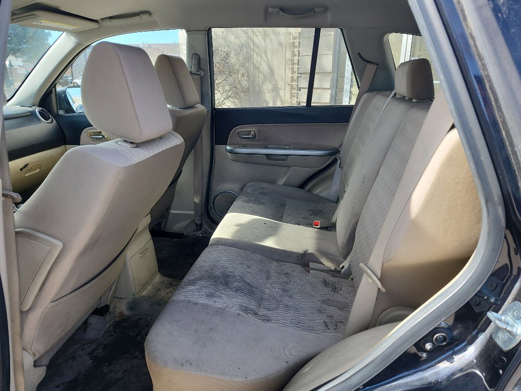 Used 2013 Suzuki Grand Vitara Premium image 11