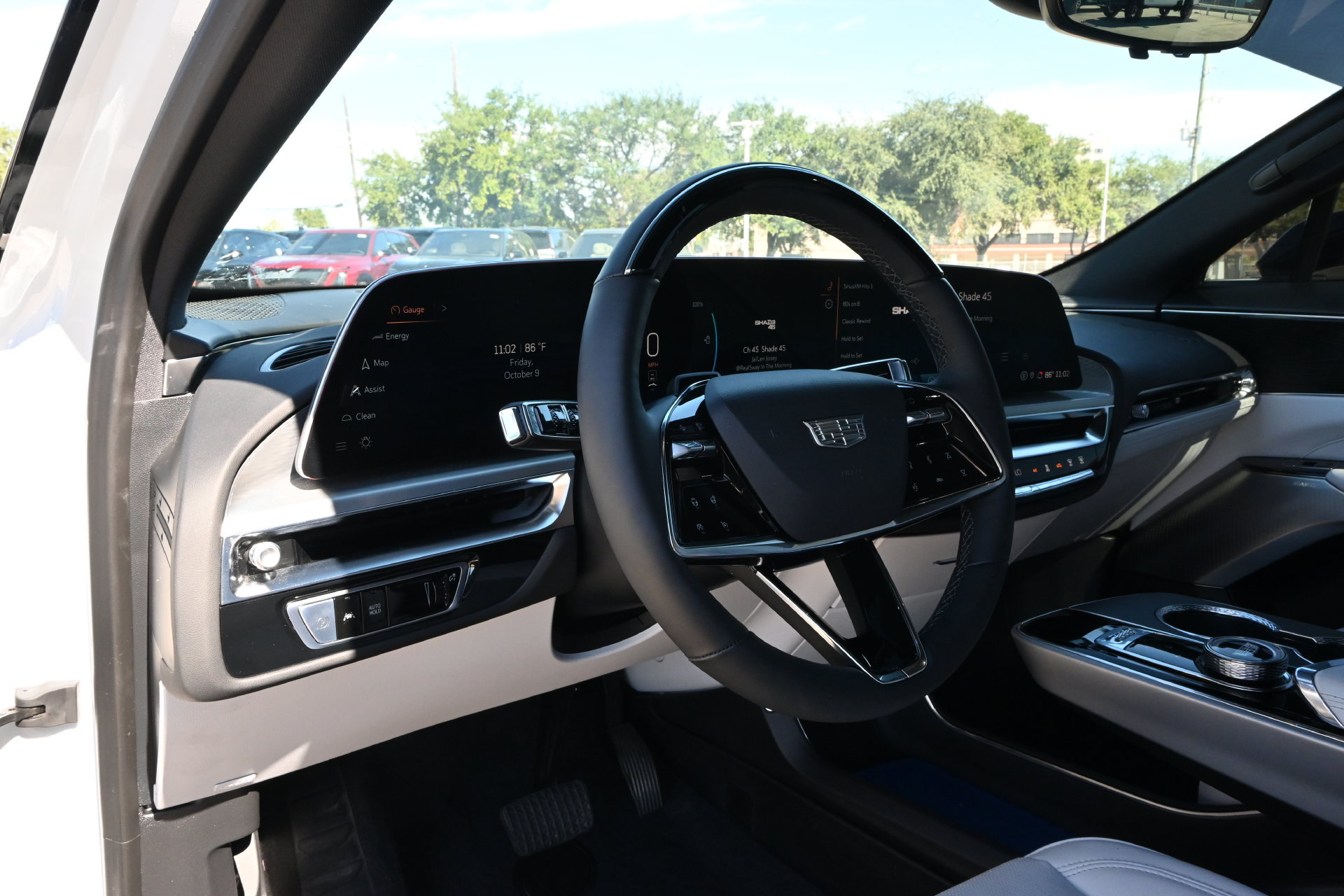 Certified 2025 Cadillac Lyriq Luxury w/ LPO, Floor Liner Package RWD image 16