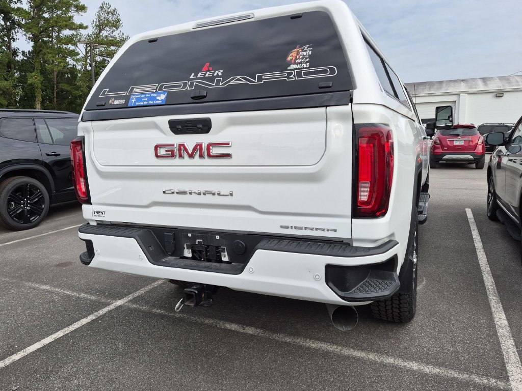 Used 2021 GMC Sierra 2500 Denali w/ Denali Ultimate Package AWD/4WD image 9