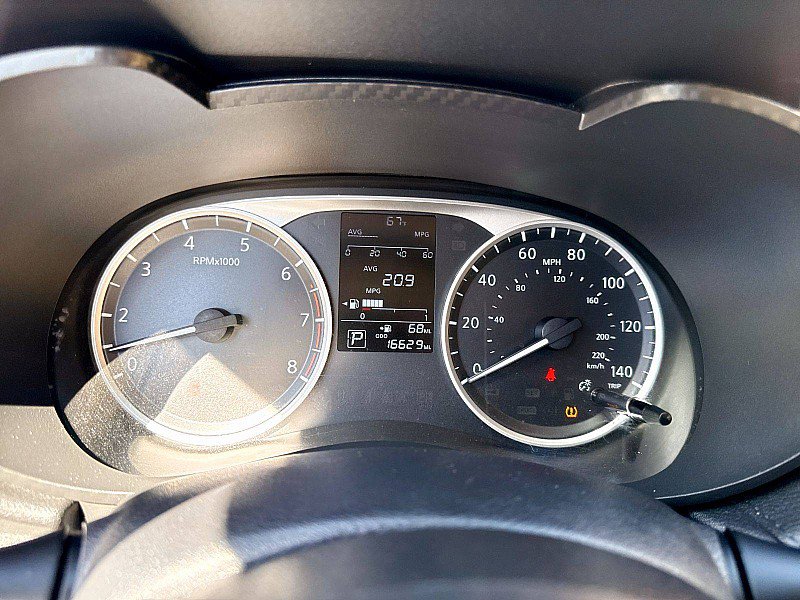 Used 2024 Nissan Versa S w/ Trunk Package FWD image 21
