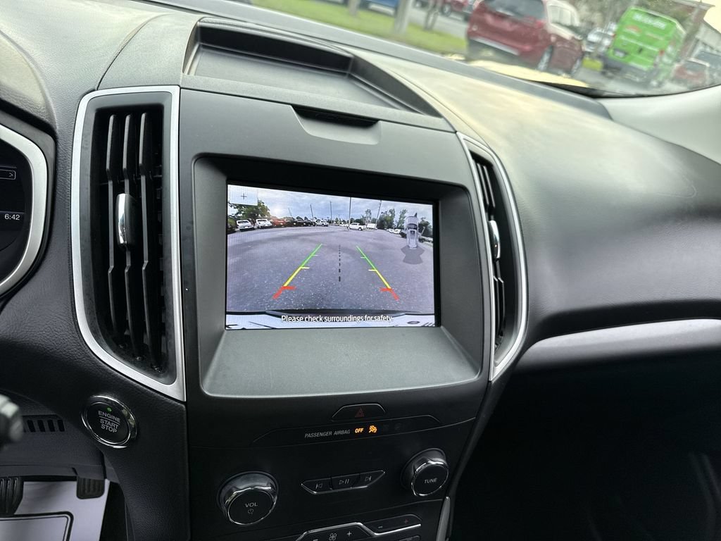Used 2020 Ford Edge SEL w/ Convenience Package AWD/4WD image 25