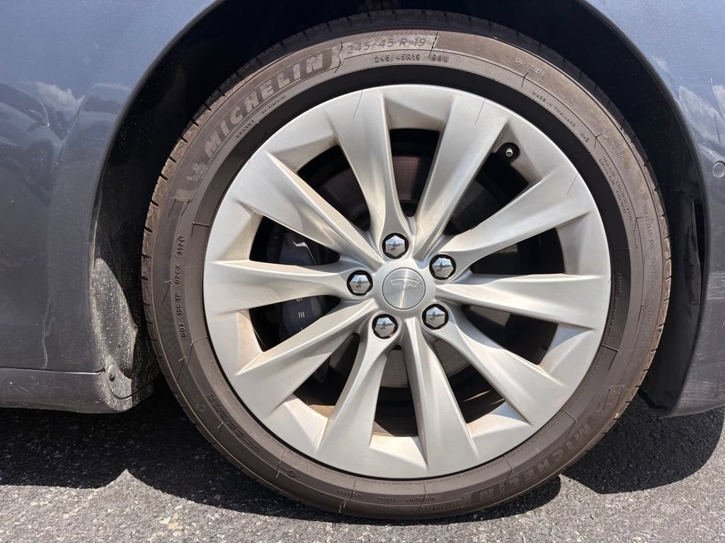 Used 2020 Tesla Model S Long Range Plus AWD/4WD image 26