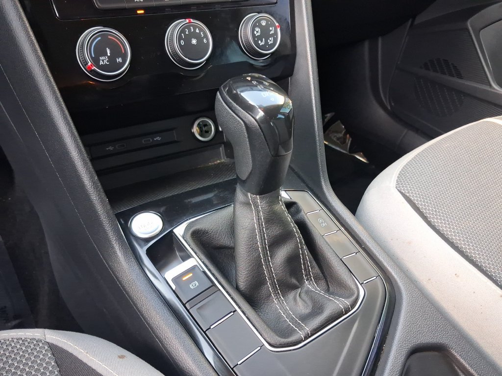 Certified 2023 Volkswagen Taos S FWD image 25