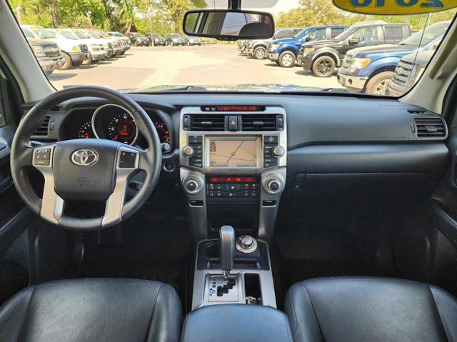 Used 2010 Toyota 4Runner Limited AWD/4WD image 19