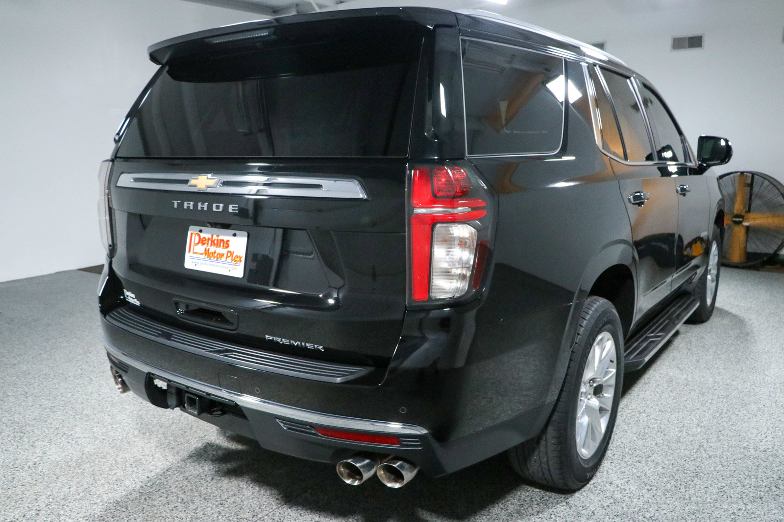Used 2021 Chevrolet Tahoe Premier AWD/4WD image 7