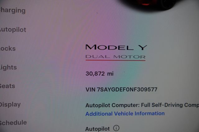 Used 2022 Tesla Model Y Performance image 33